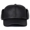 Gorra de cuero con orejeras