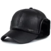 Gorra de cuero con orejeras